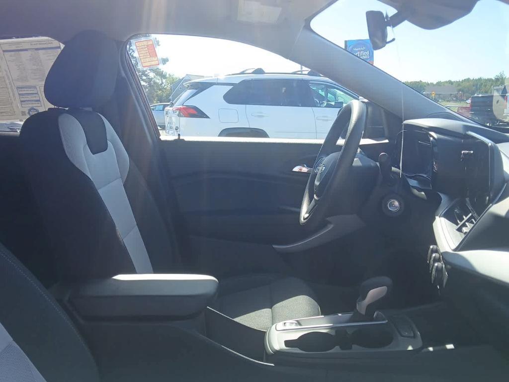 used 2024 Chevrolet Trax car, priced at $22,900