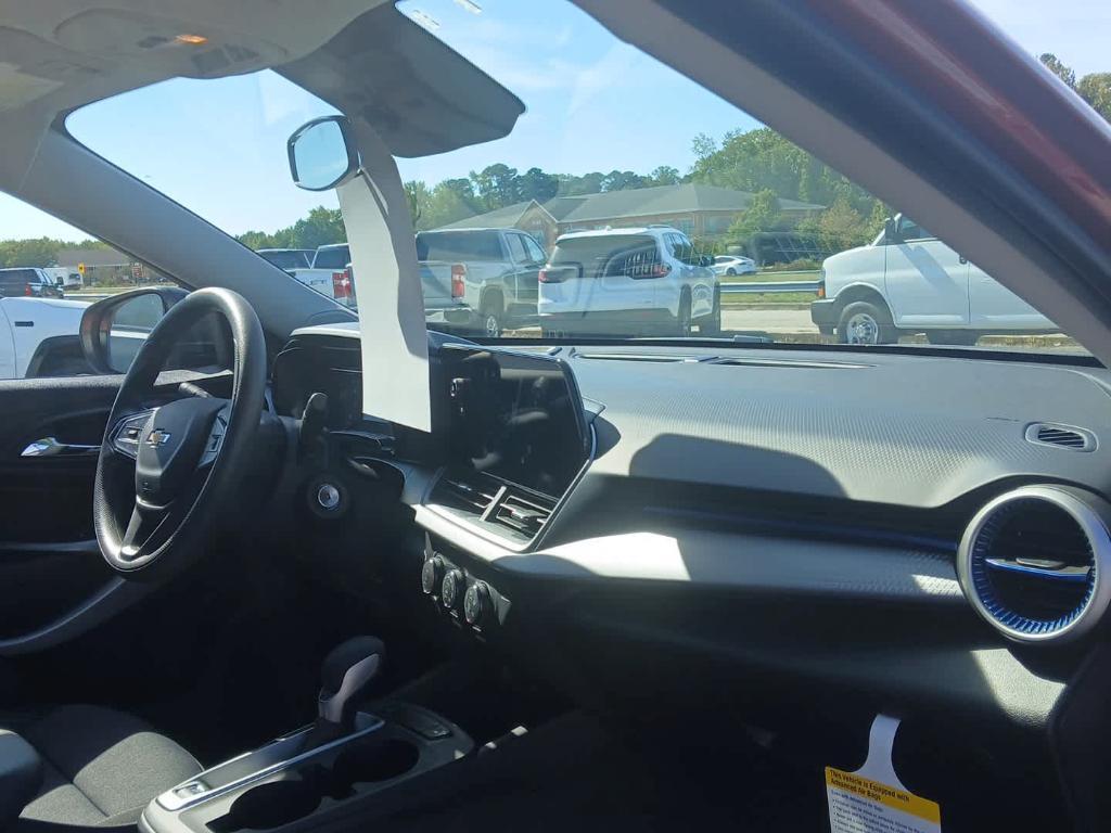 used 2024 Chevrolet Trax car, priced at $22,900