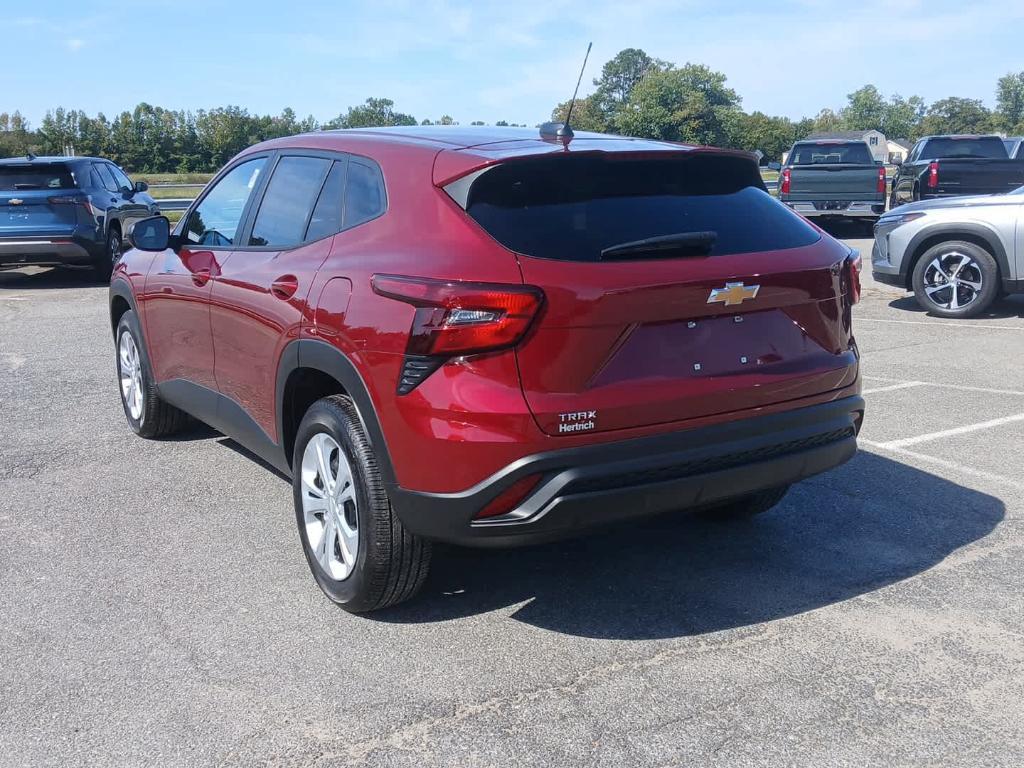 used 2024 Chevrolet Trax car, priced at $22,900