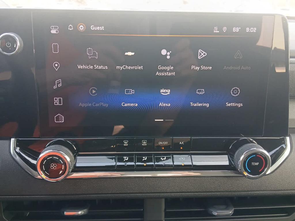 new 2025 Chevrolet Colorado car, priced at $39,155