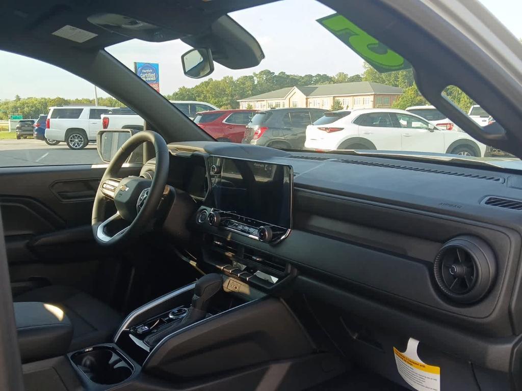 new 2025 Chevrolet Colorado car, priced at $39,155