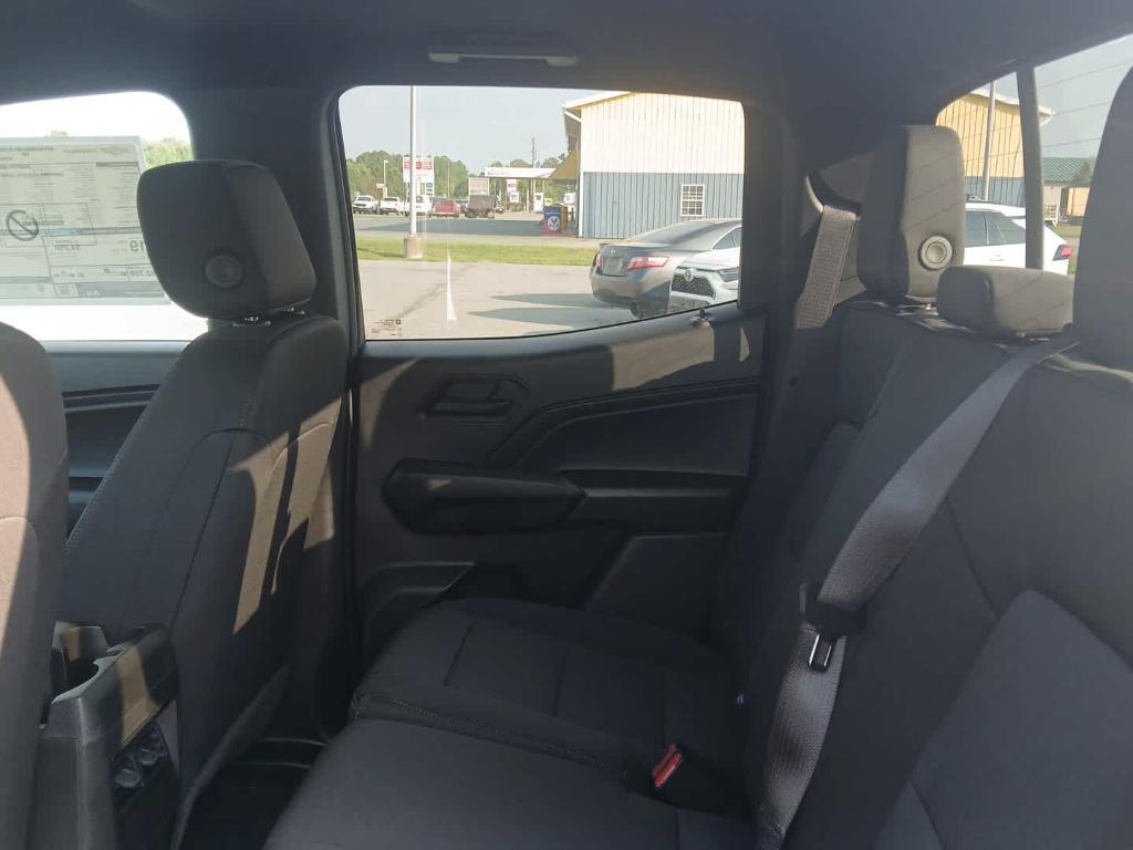 new 2025 Chevrolet Colorado car, priced at $39,155