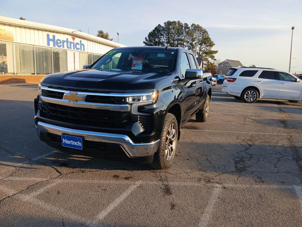 used 2022 Chevrolet Silverado 1500 car, priced at $34,999