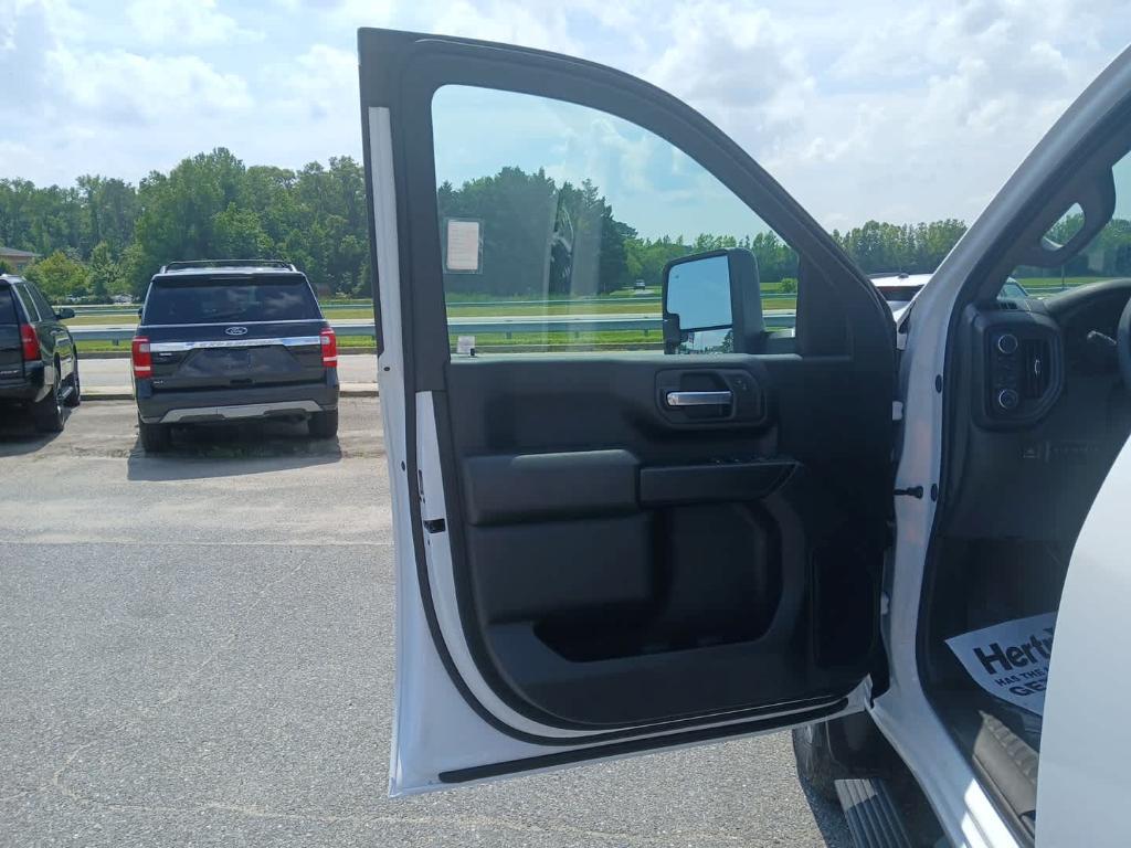 new 2025 Chevrolet Silverado 2500 car, priced at $66,755