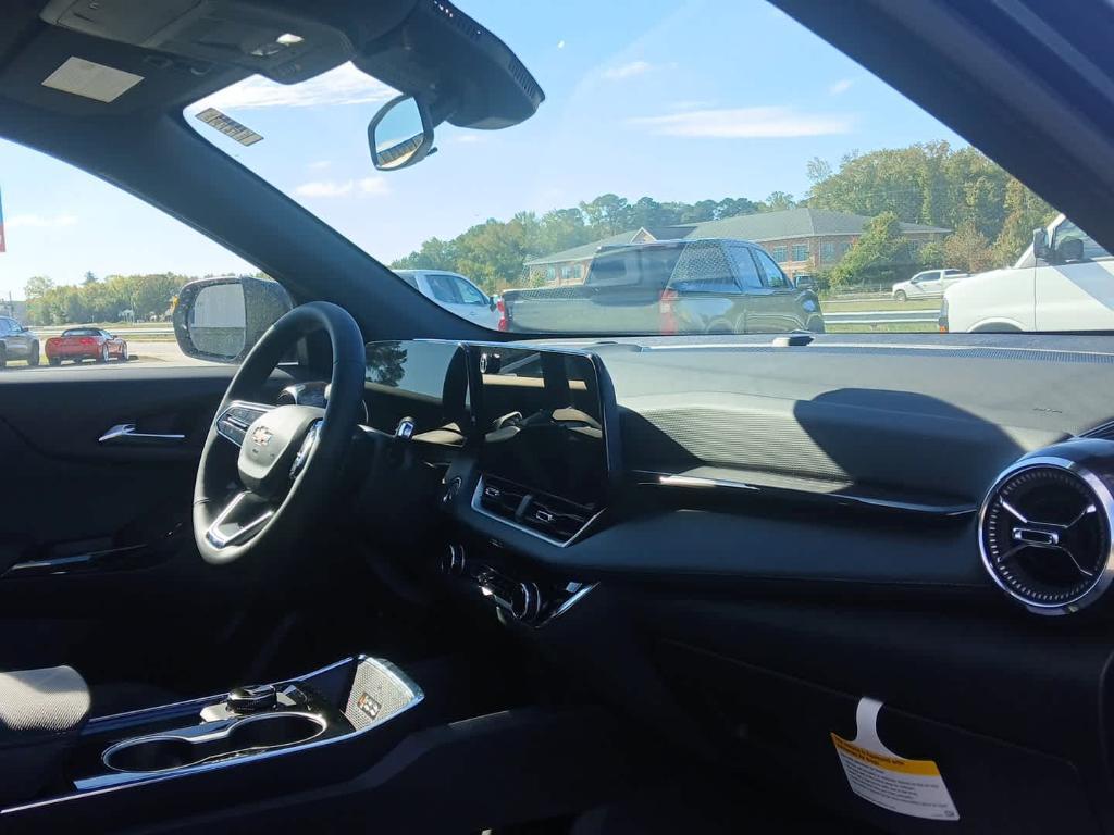 new 2026 Chevrolet Equinox car, priced at $32,540