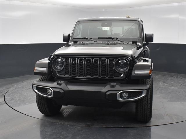 new 2024 Jeep Gladiator car, priced at $59,075