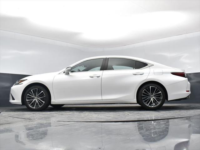 used 2022 Lexus ES 350 car, priced at $40,900