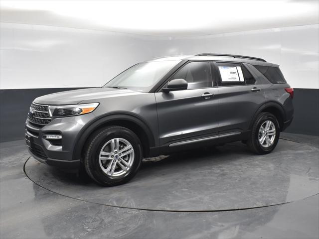 new 2024 Ford Explorer car, priced at $43,900