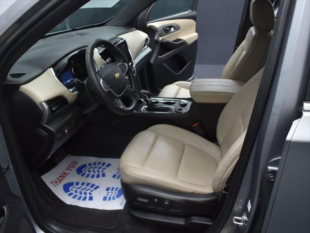 used 2023 Chevrolet Traverse car, priced at $33,000