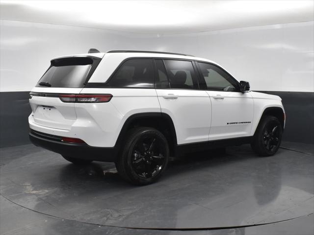 new 2024 Jeep Grand Cherokee car, priced at $48,580