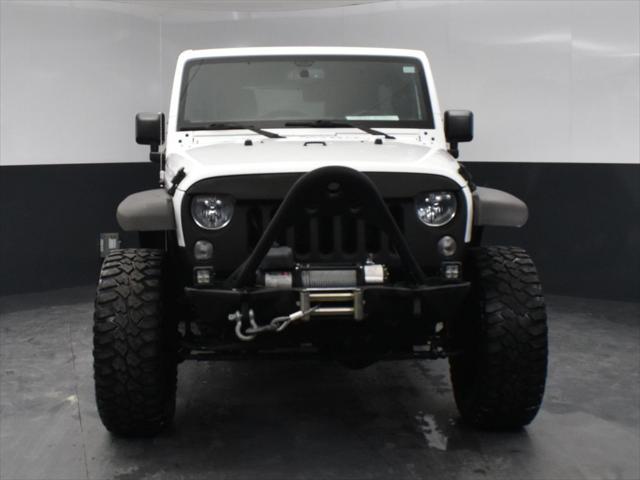 used 2015 Jeep Wrangler Unlimited car, priced at $28,000