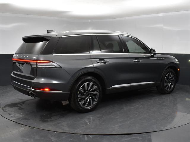 new 2025 Lincoln Aviator car, priced at $61,211