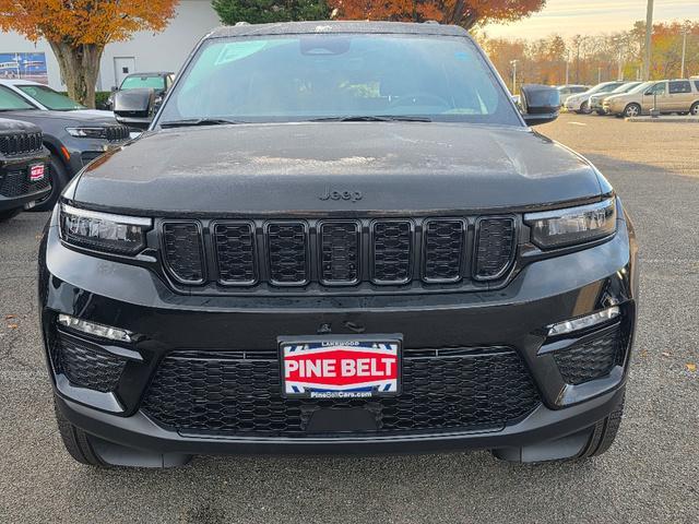 new 2025 Jeep Grand Cherokee car, priced at $45,397