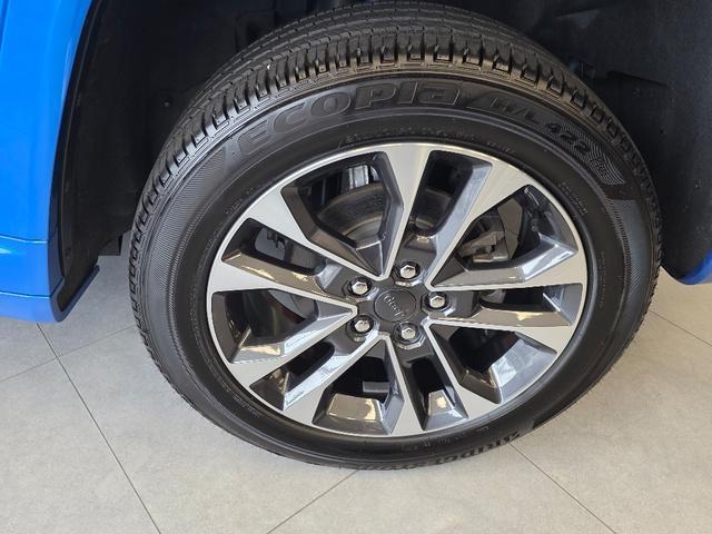 new 2024 Jeep Grand Cherokee car, priced at $51,988