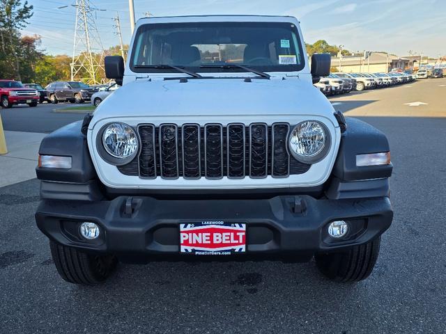 new 2026 Jeep Wrangler car, priced at $40,692