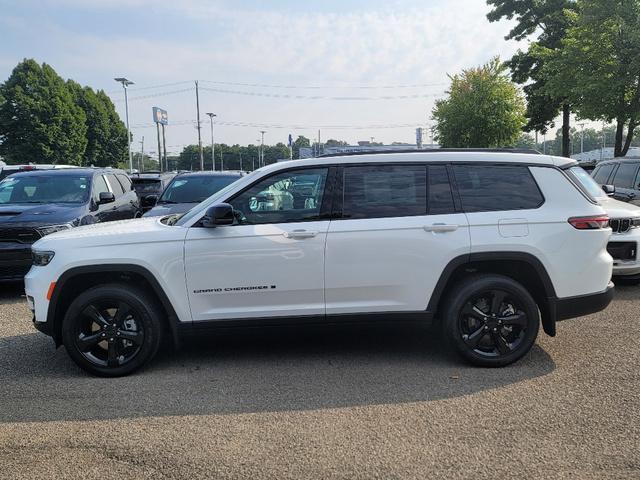 new 2024 Jeep Grand Cherokee L car, priced at $44,775