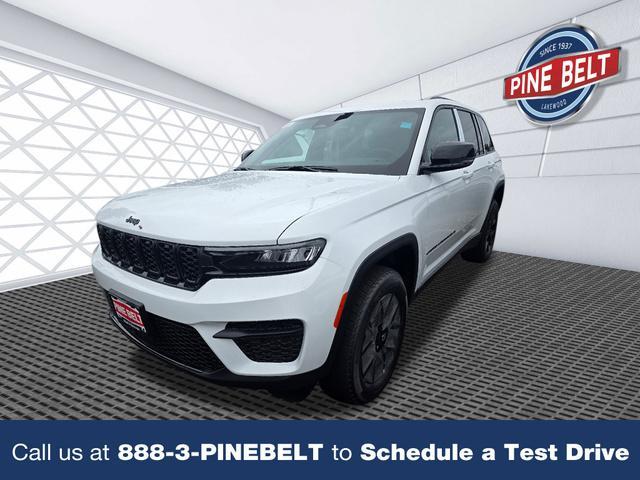 new 2025 Jeep Grand Cherokee car, priced at $39,297