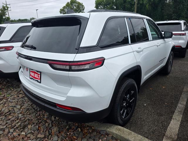 new 2025 Jeep Grand Cherokee car, priced at $39,297
