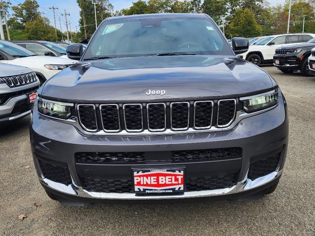 new 2024 Jeep Grand Cherokee L car, priced at $41,724