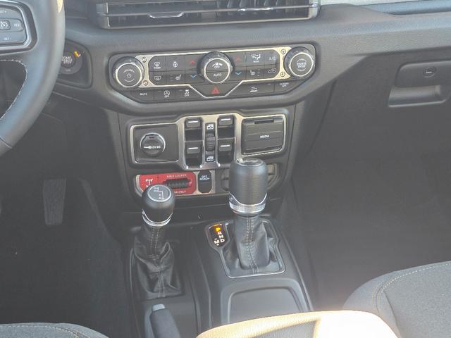 new 2026 Jeep Wrangler car, priced at $53,022