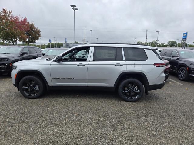 new 2024 Jeep Grand Cherokee L car, priced at $45,290