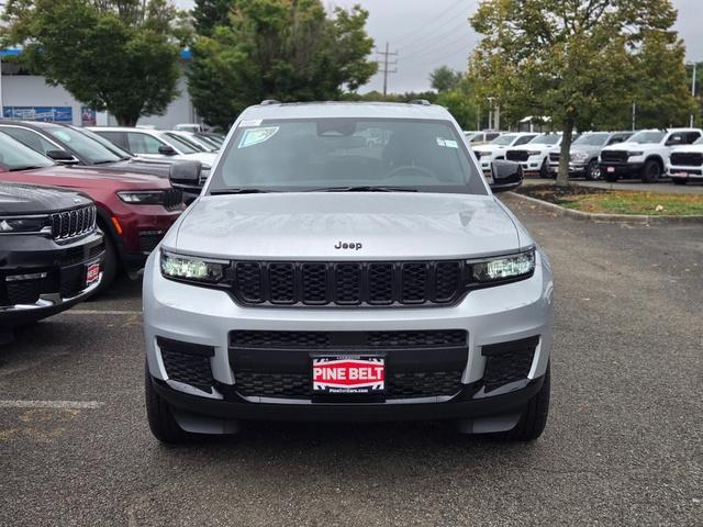 new 2024 Jeep Grand Cherokee L car, priced at $45,290