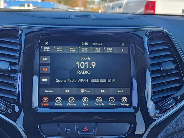 used 2020 Jeep Cherokee car, priced at $18,971