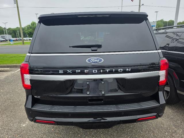 used 2023 Ford Expedition car, priced at $46,731