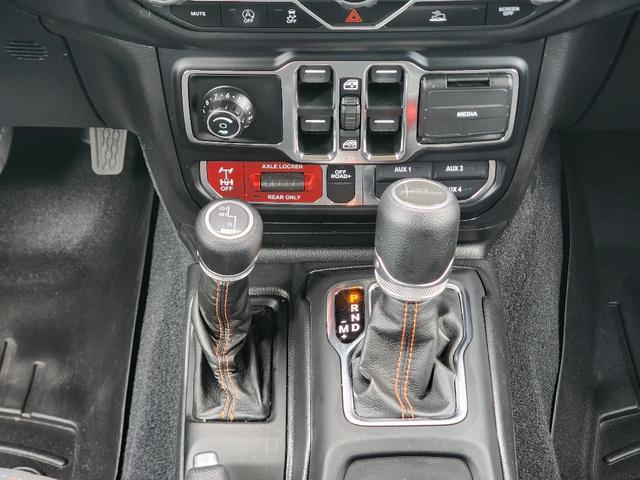 used 2021 Jeep Gladiator car, priced at $34,482