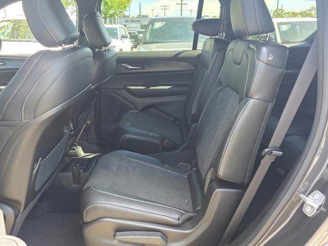 new 2025 Jeep Grand Cherokee L car, priced at $40,087