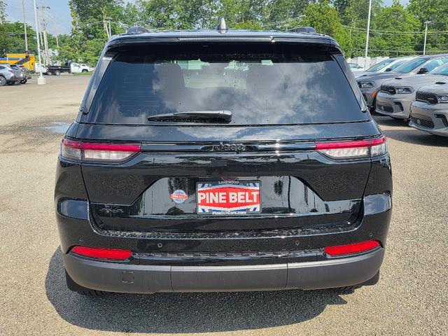 new 2025 Jeep Grand Cherokee car, priced at $38,817
