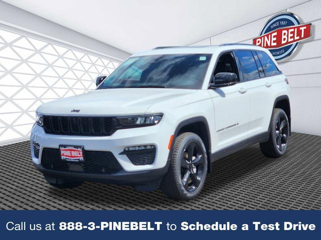 new 2024 Jeep Grand Cherokee car, priced at $52,556