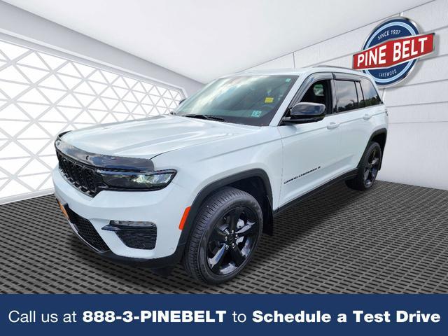 used 2025 Jeep Grand Cherokee car, priced at $43,921