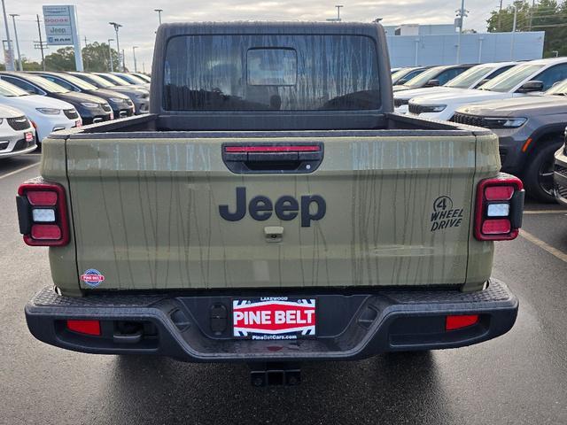 new 2025 Jeep Gladiator car, priced at $48,187