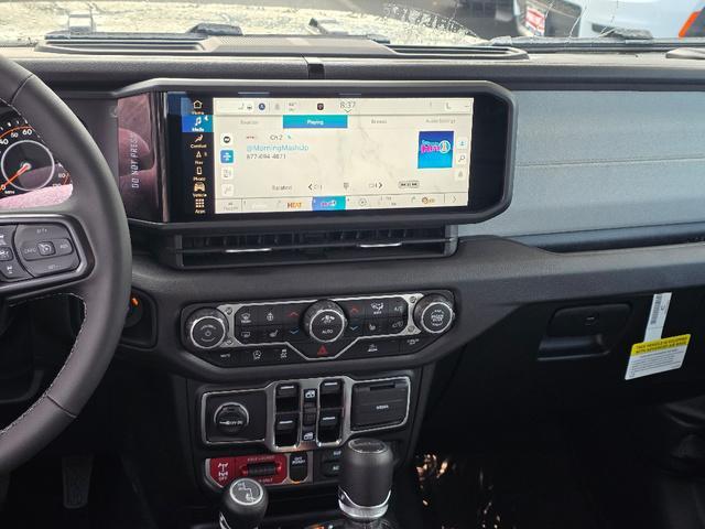 new 2025 Jeep Gladiator car, priced at $48,187