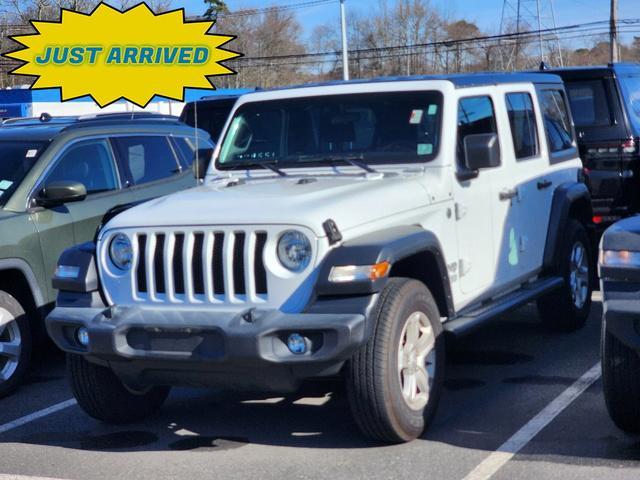 used 2019 Jeep Wrangler Unlimited car, priced at $27,912