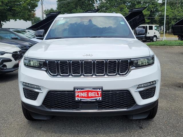 new 2024 Jeep Grand Cherokee car, priced at $43,600