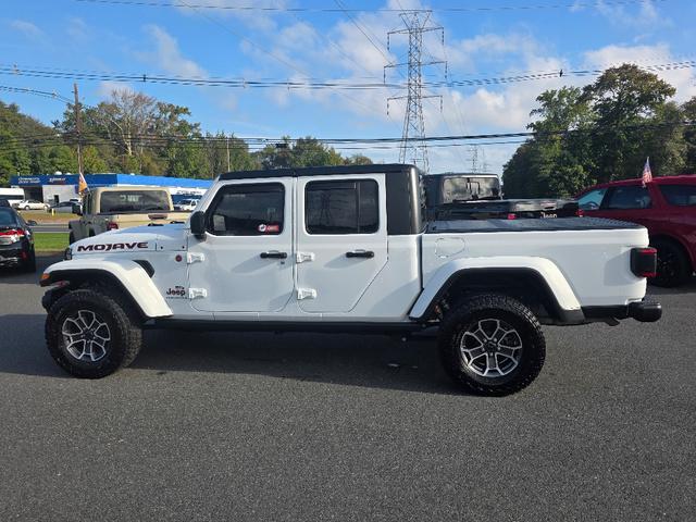 used 2024 Jeep Gladiator car, priced at $47,132