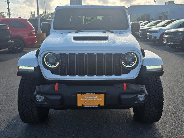 used 2024 Jeep Gladiator car, priced at $47,132