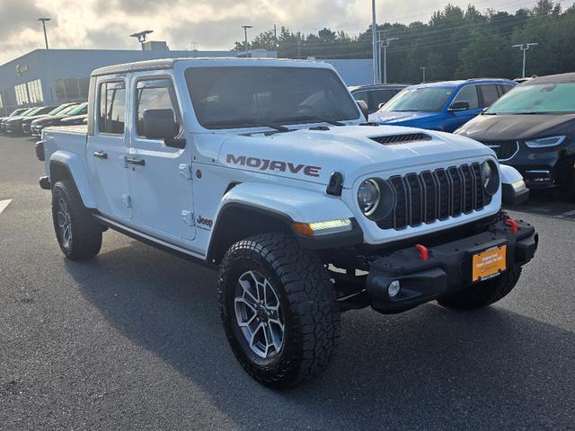 used 2024 Jeep Gladiator car, priced at $47,132