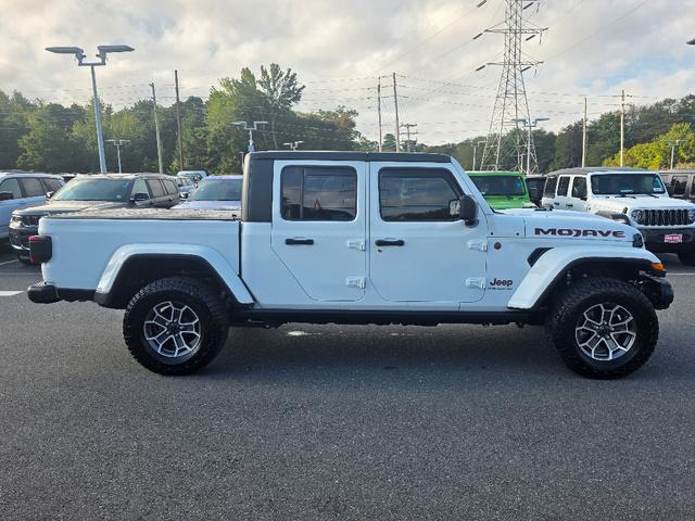 used 2024 Jeep Gladiator car, priced at $47,132