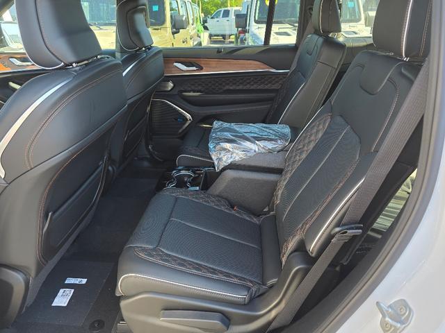 new 2025 Jeep Grand Cherokee L car, priced at $61,877