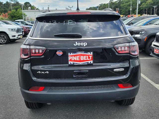 new 2024 Jeep Compass car, priced at $29,370