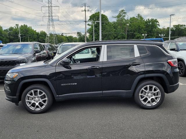 new 2024 Jeep Compass car, priced at $29,370