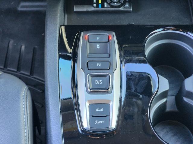 used 2022 Honda Pilot car, priced at $34,612