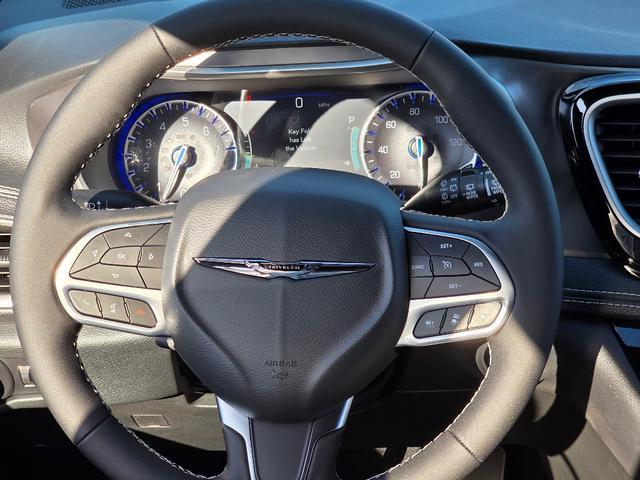 new 2026 Chrysler Pacifica car, priced at $45,090