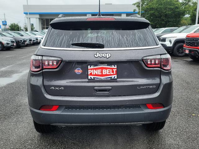 new 2024 Jeep Compass car, priced at $30,538