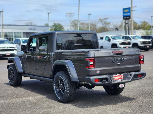 new 2024 Jeep Gladiator car, priced at $47,381