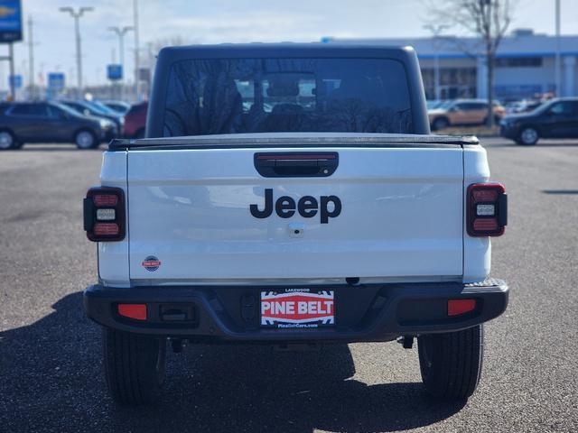 new 2024 Jeep Gladiator car, priced at $51,542