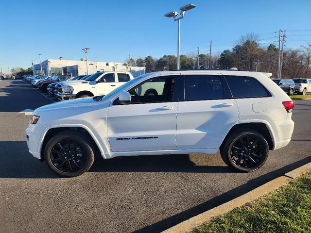 used 2022 Jeep Grand Cherokee car, priced at $29,682